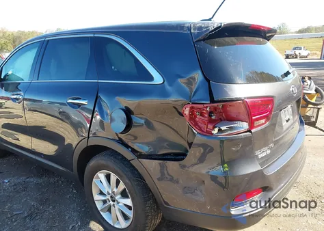2019 Kia Sorento 3.3L Lx из США, поврежденный, VIN 5XYPG4A5XKG491394